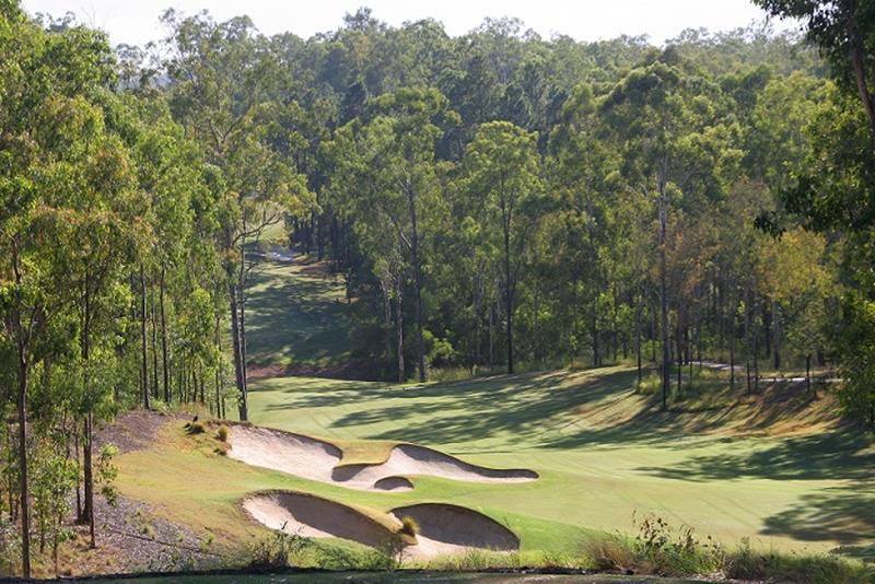 View of the 4th hole at Brookwater Golf & Country Club