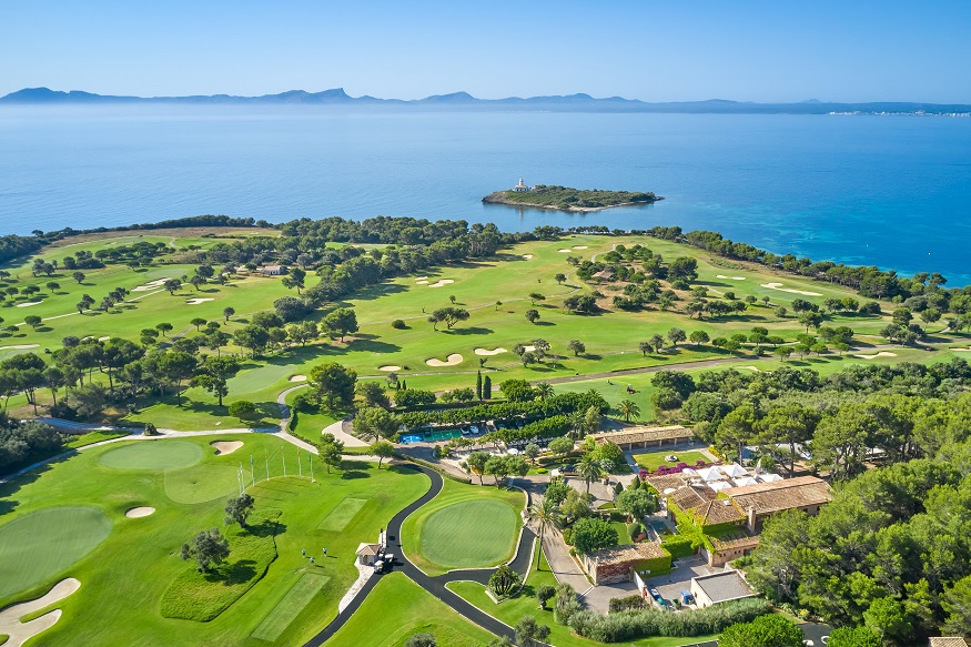 Club de Golf Alcanada aerial view